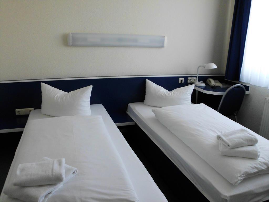Central-Hotel Eberswalde Extérieur photo